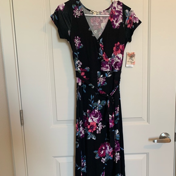 About A Girl Dresses & Skirts - About a Girl, juniors lightweight floral dress
